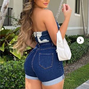 Fashion Nova High-Waist stretch Dark Blue rolled up Denim Shorts